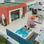 Bica Luxury Penthouse Apartament *