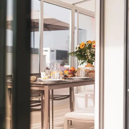 Bica, Luxury Heated Penthouse With Jacuzzi And Large Terrace In Apartament *