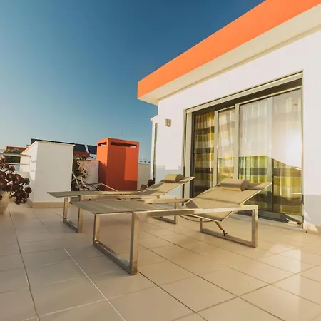 Bica, Luxury Heated Penthouse With Jacuzzi And Large Terrace In *