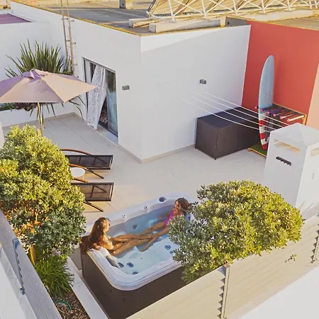Bica, Luxury Heated Penthouses With Jacuzzi And Large Terrace In Apartment