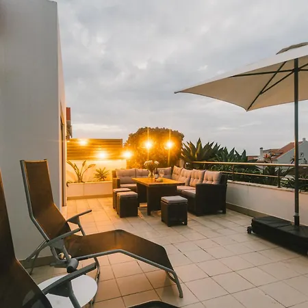 Bica, Luxury Heated Penthouses With Jacuzzi And Large Terrace In Apartment Baleal