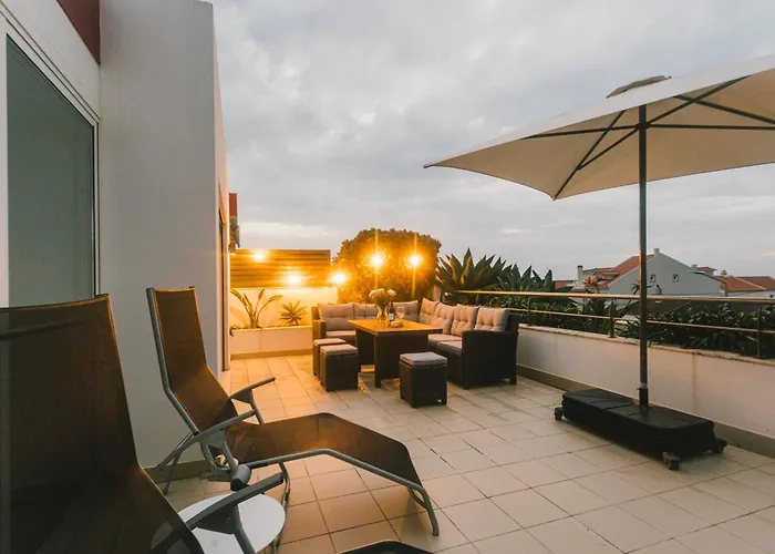 Bica, Luxury Heated Penthouse With Jacuzzi And Large Terrace In Apartament Baleal
